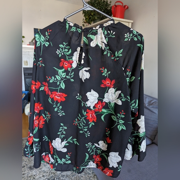 Old Navy Blouse - L - Picture 2 of 2